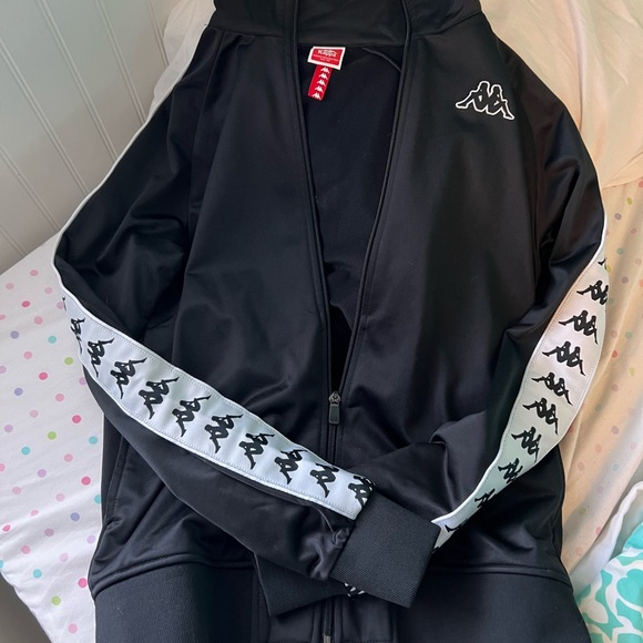 Kappa tracksuit jacket - Picture 2 of 2